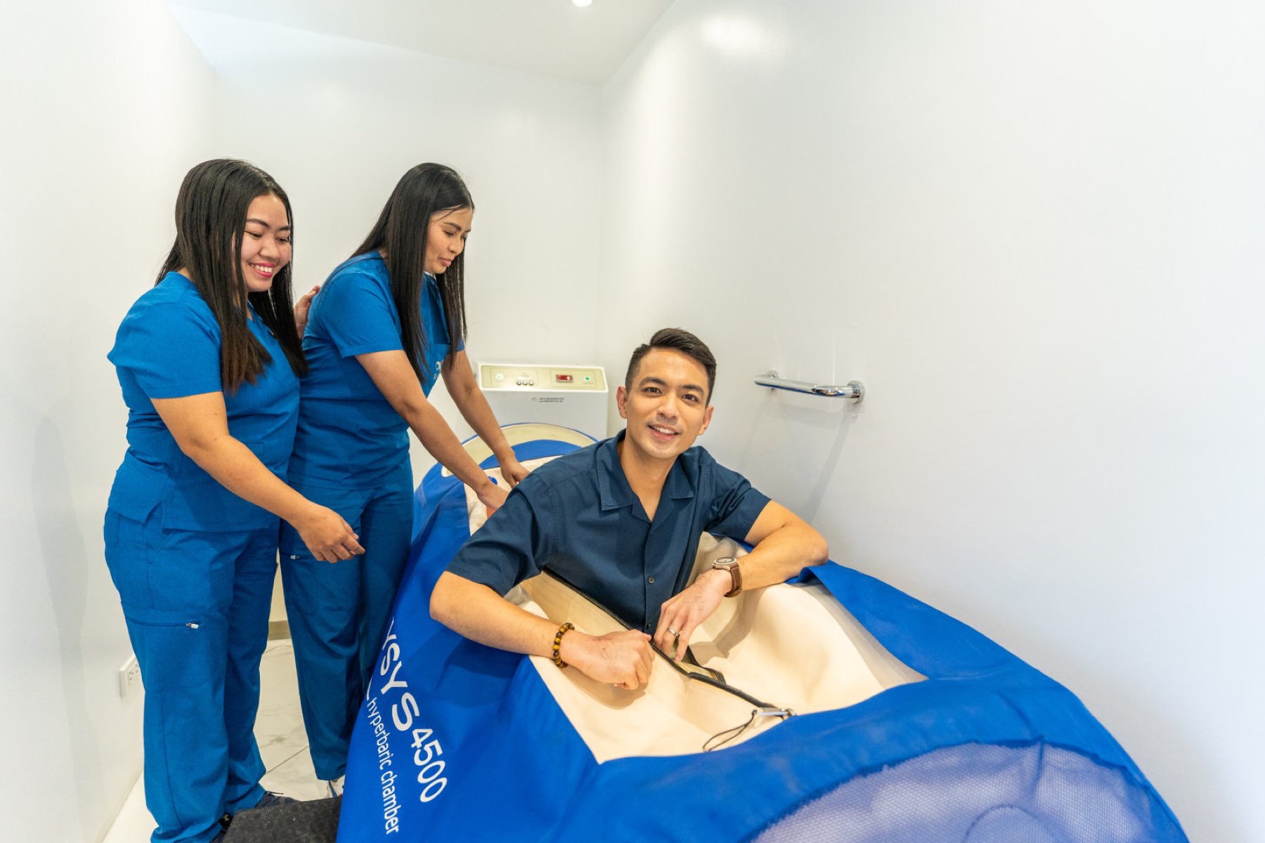 A patient undergoing hyperbaric oxygen therapy at Raya Preventive